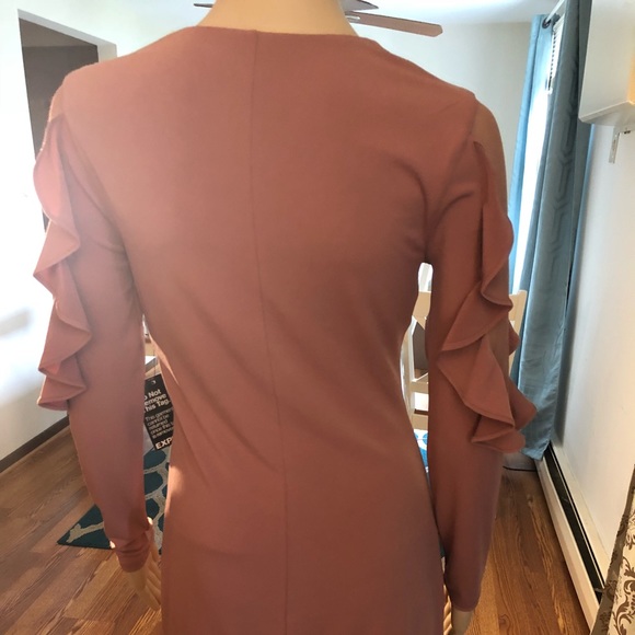 Dress - Picture 3 of 3